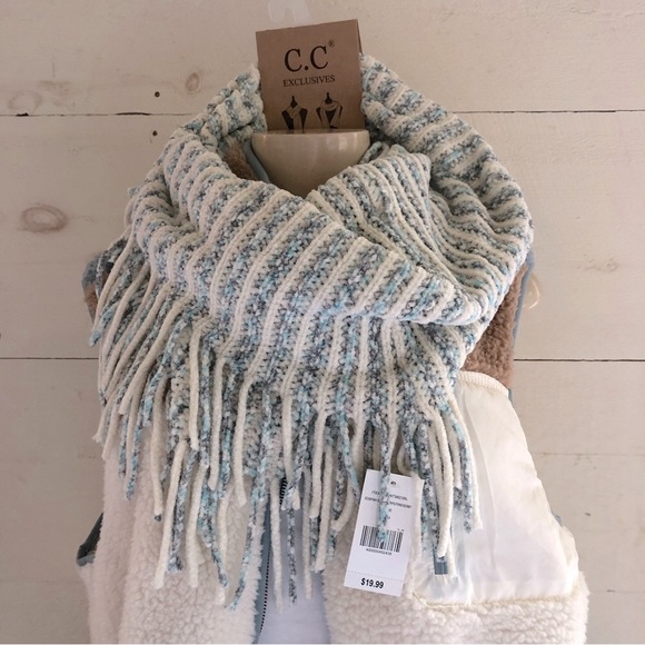 NEW Infinity Heather Blue + Ivory Stripe Fringe Scarf • Ivory • Soft Chenille - Picture 1 of 6